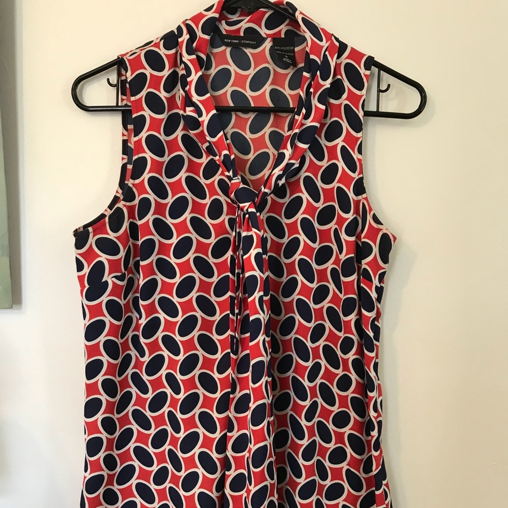 Red, white, & blue sleeveless NY & Co top with tie